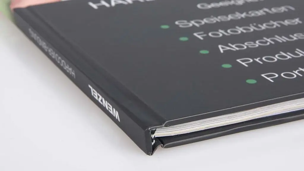 Hardcover Bindung für Abschlussarbeit