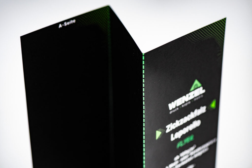 Zickzackfalz Leporellofalz Zickzack Flyer 3